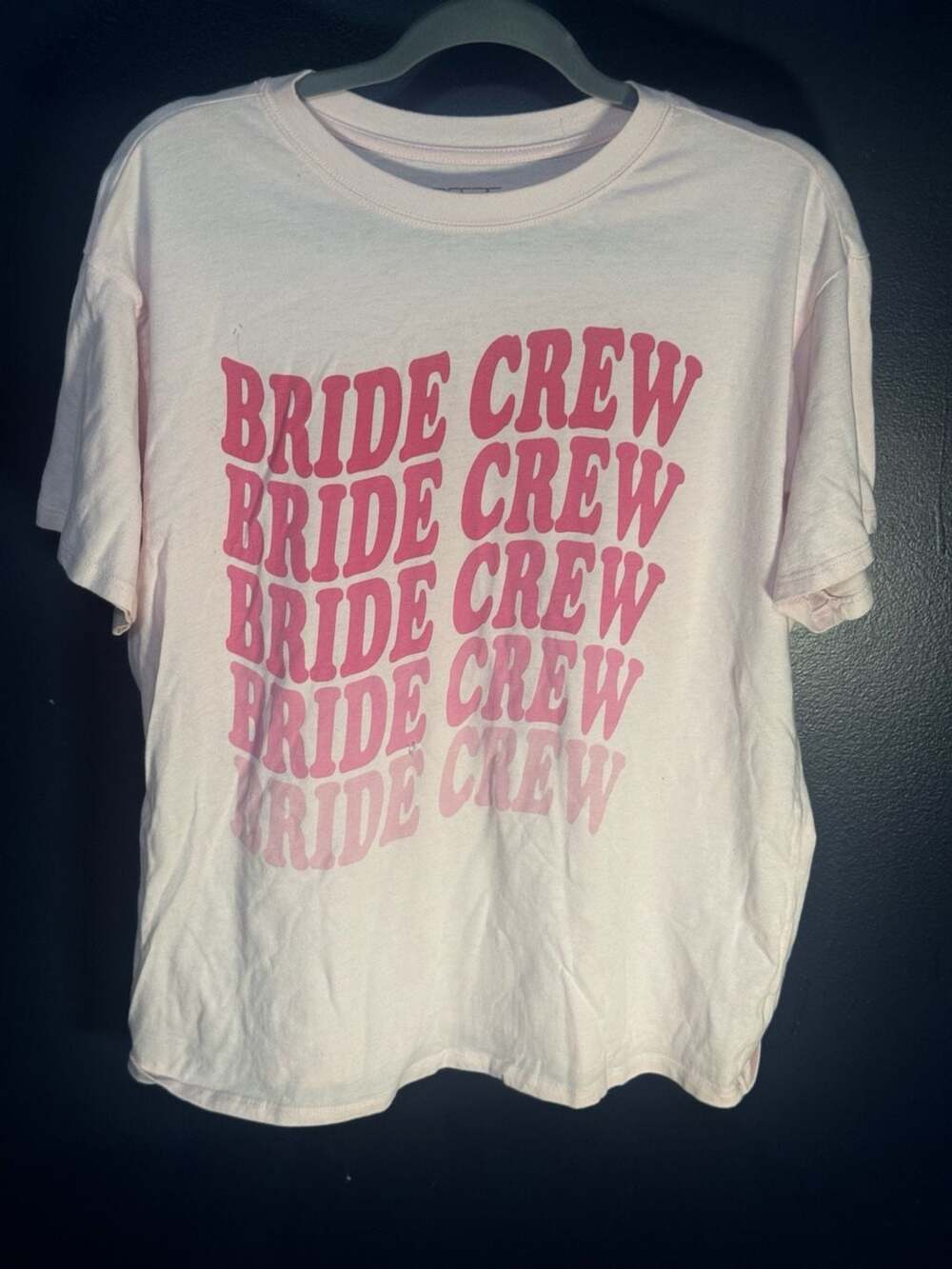 Freeze Bride Crew Retro Wavy Pink Graphic T-Shirt XL